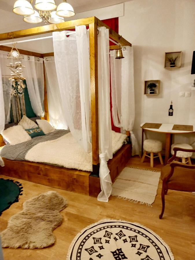 Studio Du Voyage Gare D Auray Brech Exteriér fotografie
